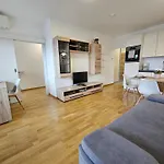 Bed & Breakfast Rezidenca Pipanova
